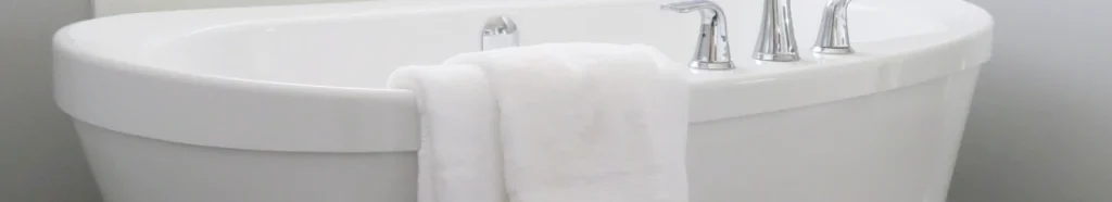 4 Tips for Maintaining White Towels